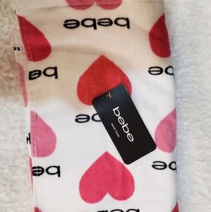 Bebe hand towel